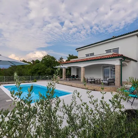 Villa Gloria *